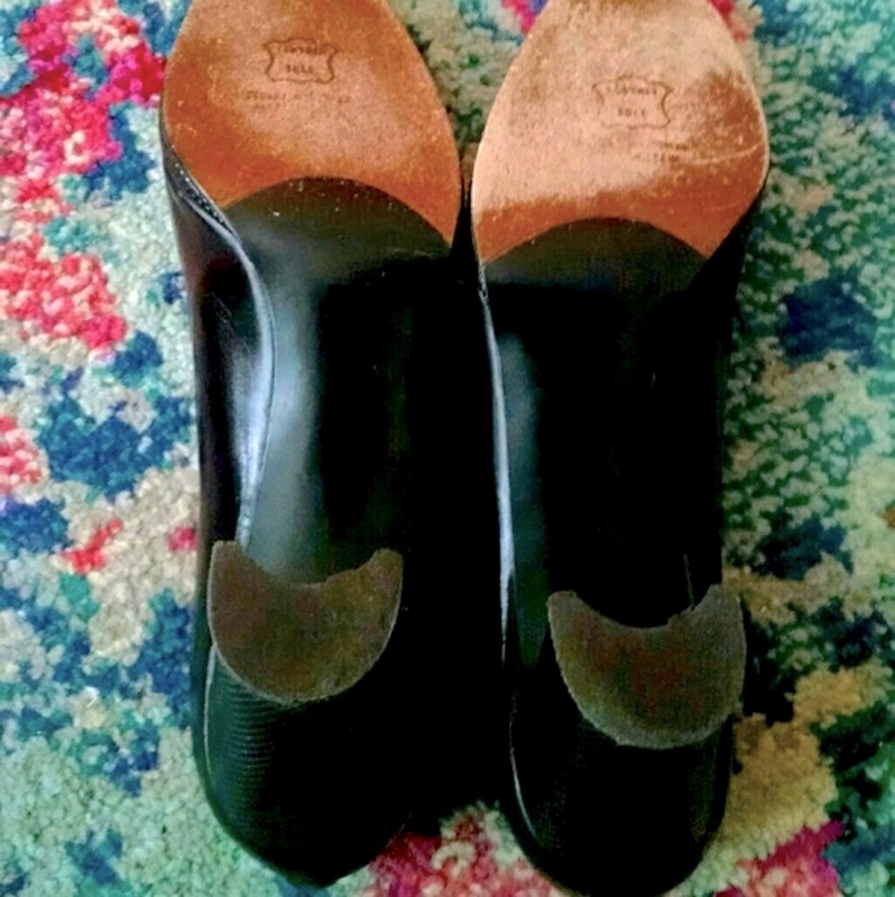 Stuart Weitzman Black Leather Block Heels - image 7